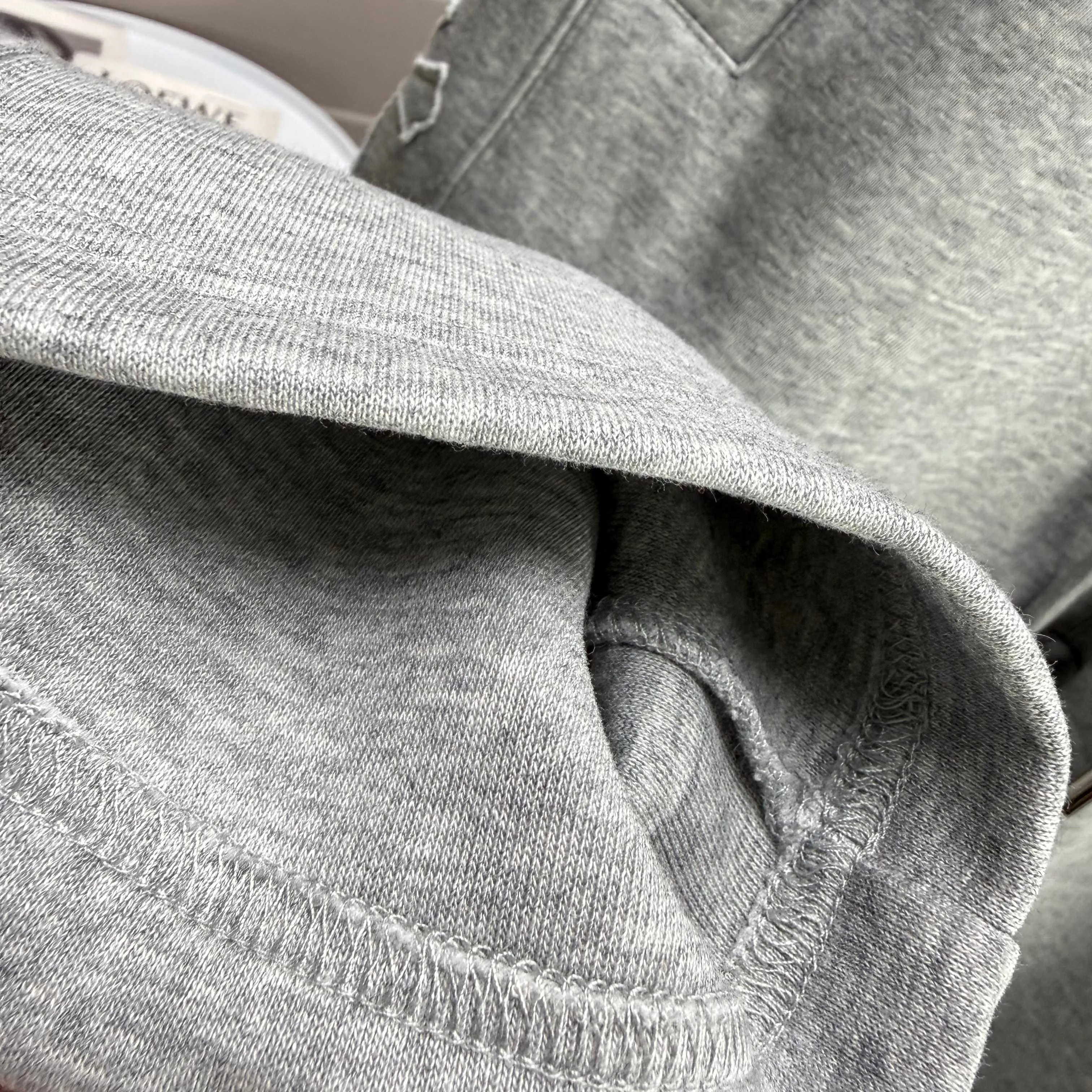 P310 Chrome Hearts* 2꯭0꯭2꯭5 new autumn pants, embroidered casual simple sweatpants, same style for men and women, Chrome Hearts. The fabric is made of 380g high-density double-sided Chinese custom fabric. It does not deform or shrink. The three-dimensional drape is amazing. Color: Black Gray Size: M-XXXL
